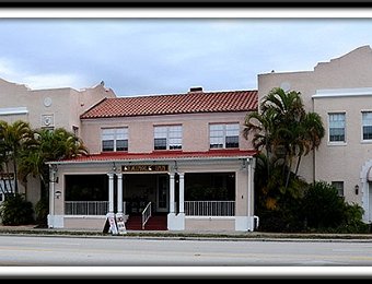 Seminole Inn in Indiantown